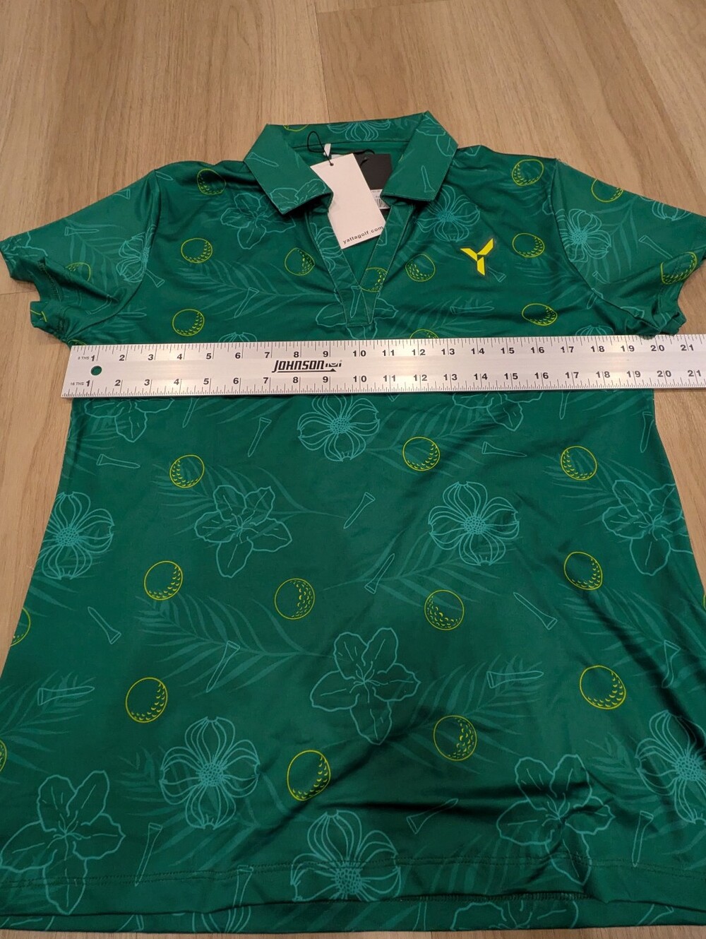 Yatta Green Golf Polo With Golf Balls And Tee Size L NWT - Picture 4 of 7